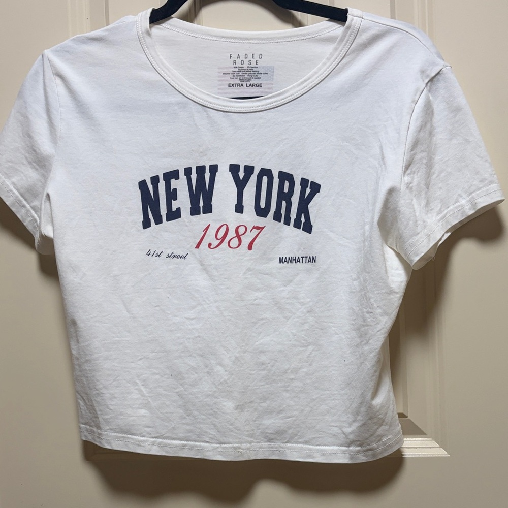 Faded Rose White 'New York 1987' Short Sleeve Graphic Tee